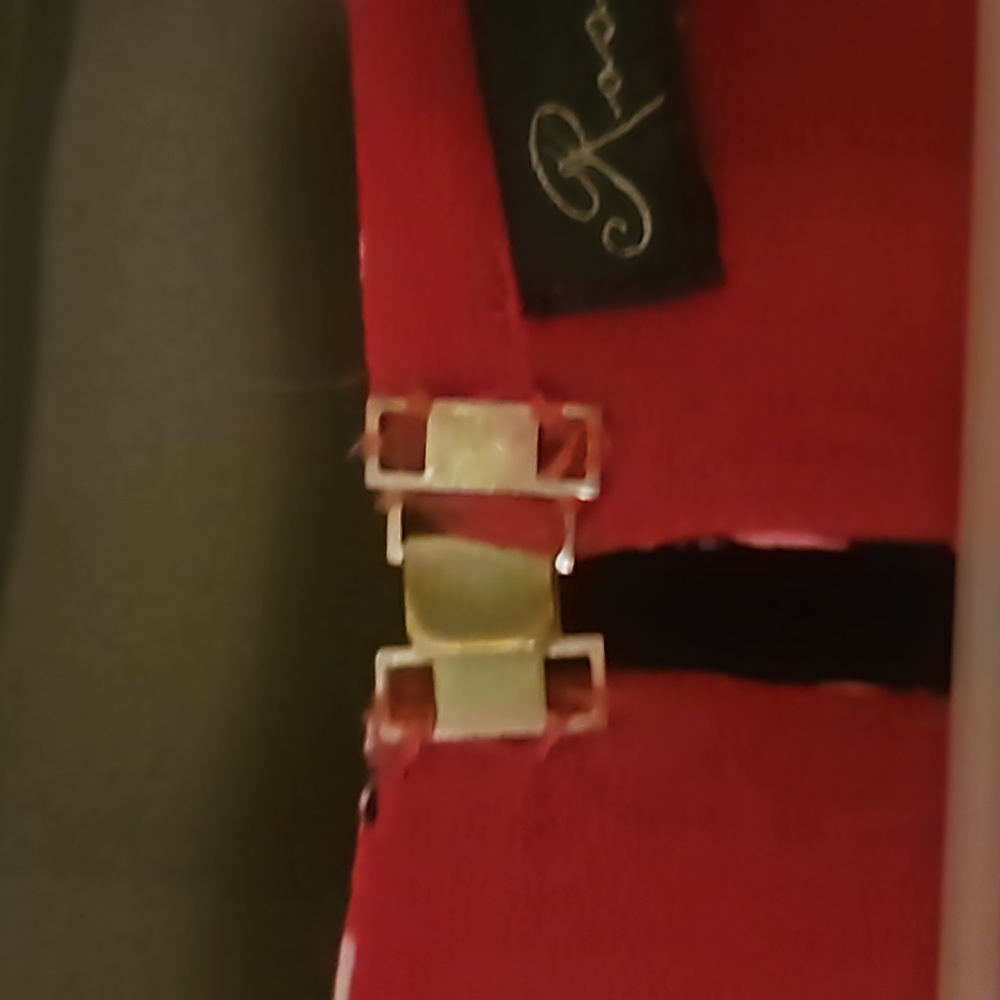 EUC Anthro Rose&Olive Top - Picture 3 of 4
